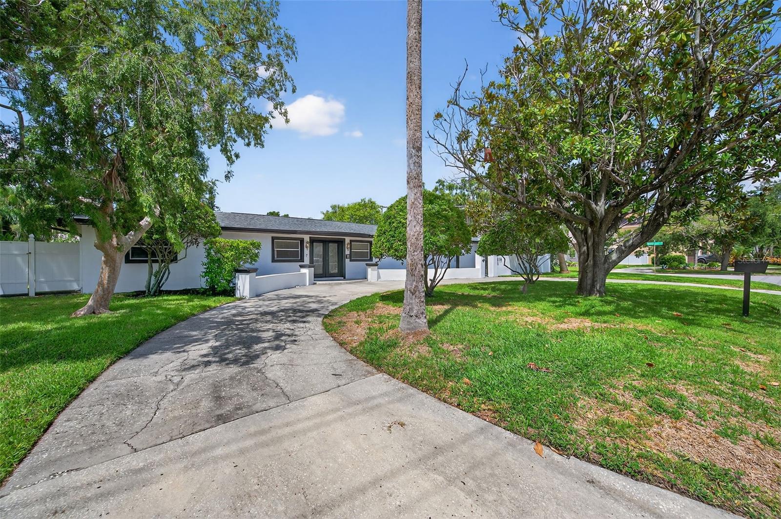 Image 69 of 78 For 516 Davis Boulevard
