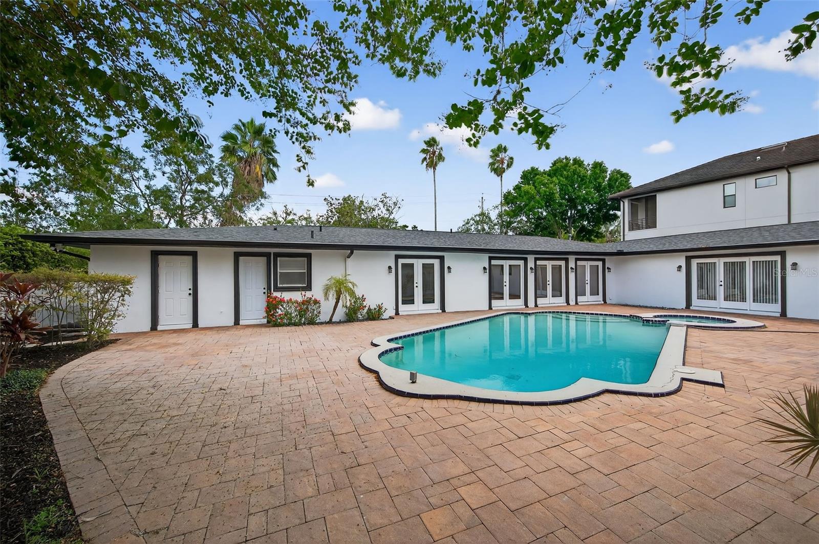 Image 75 of 78 For 516 Davis Boulevard