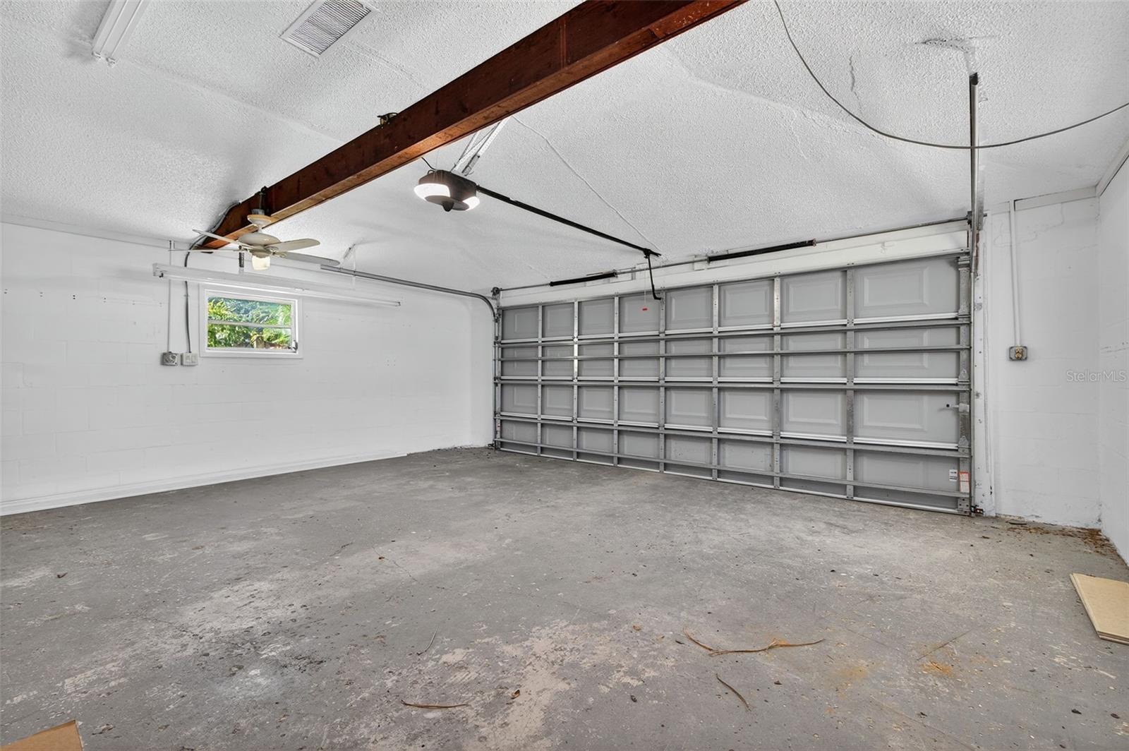 Image 87 of 96 For 516 Davis Boulevard 1