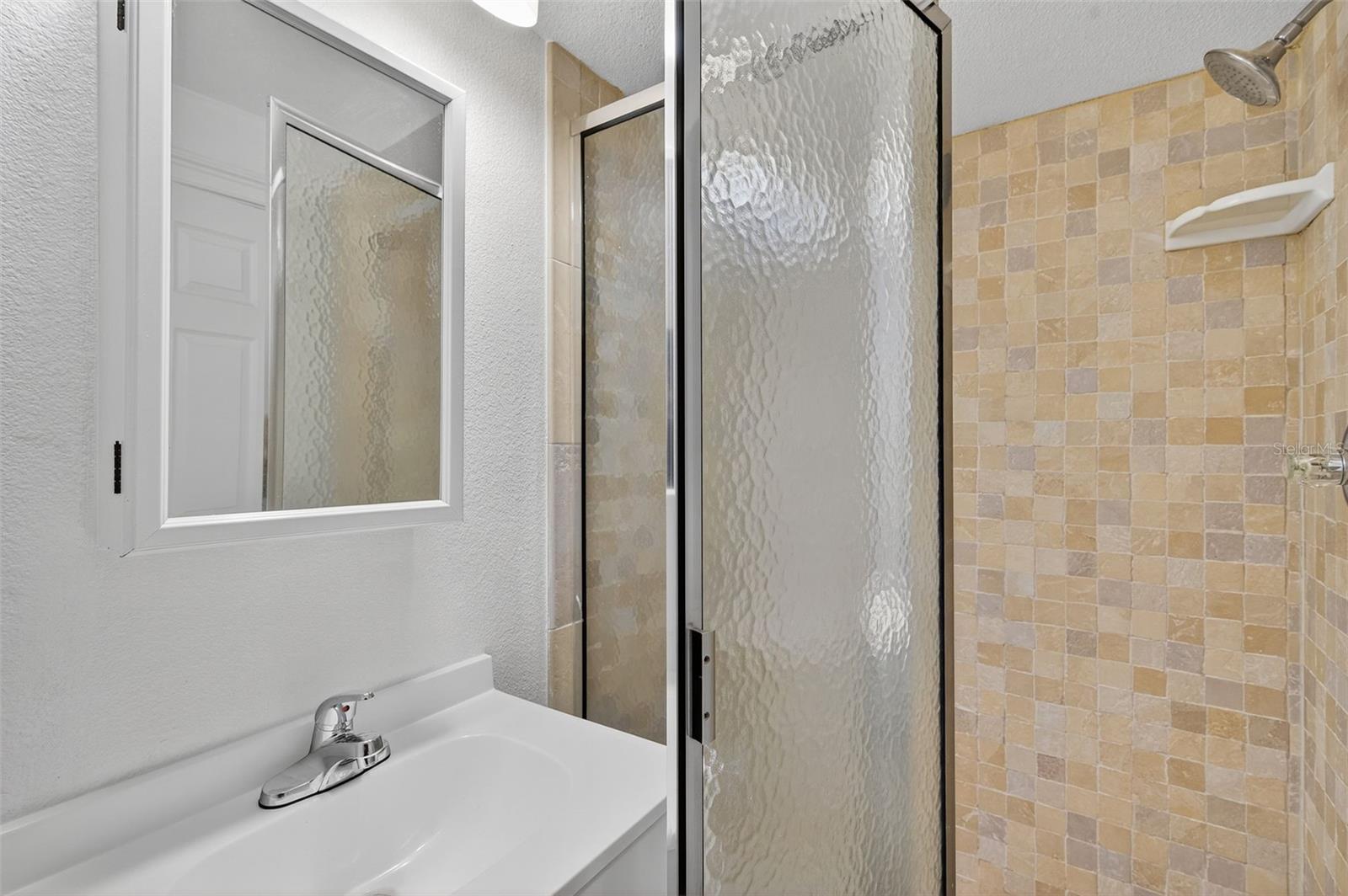 Image 93 of 96 For 516 Davis Boulevard 1