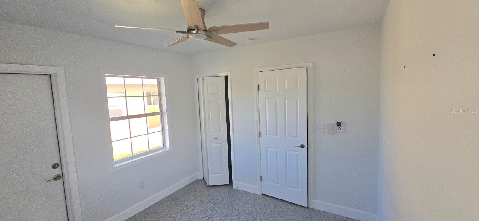 Image 9 of 14 For 621 Baywood Drive N