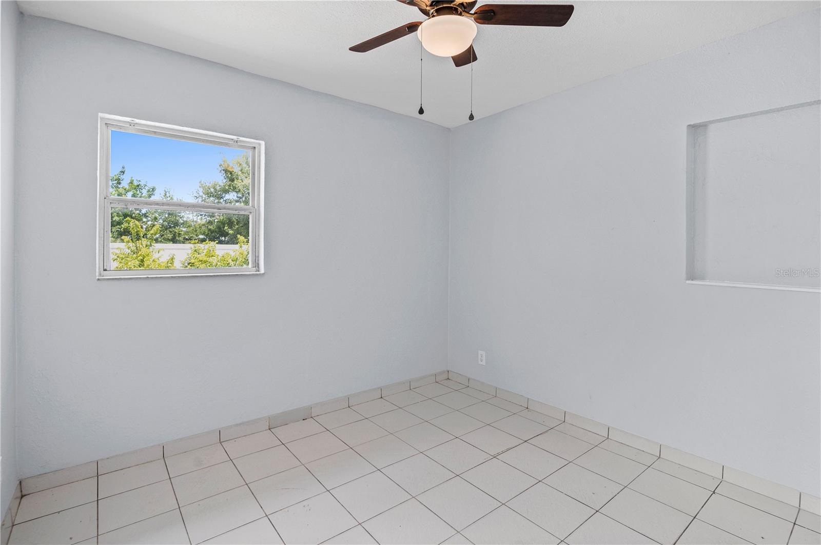 Image 10 of 22 For 6000 66th Terrace N