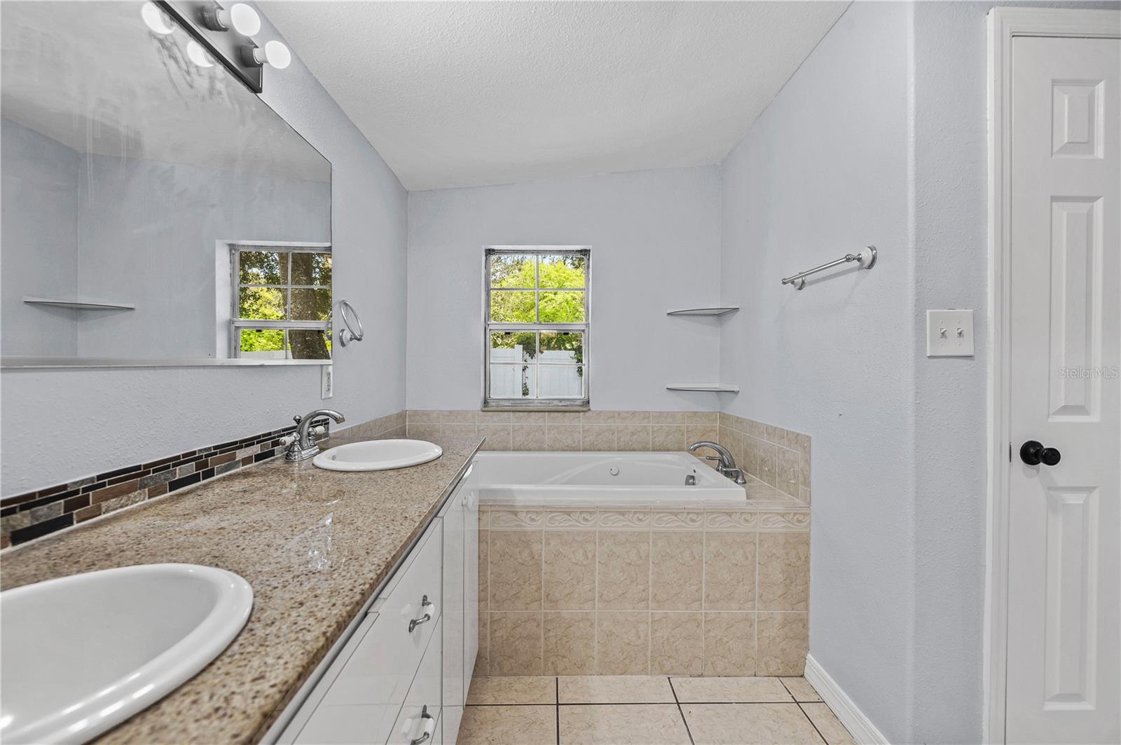 Image 17 of 22 For 6000 66th Terrace N