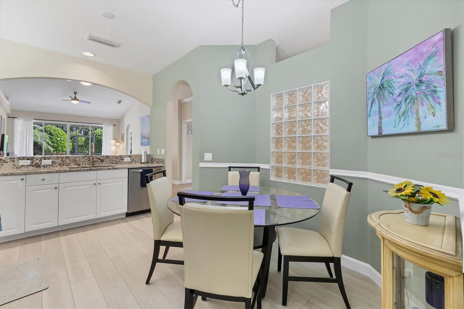 Image 12 of 30 For 796 Tartan Drive 796