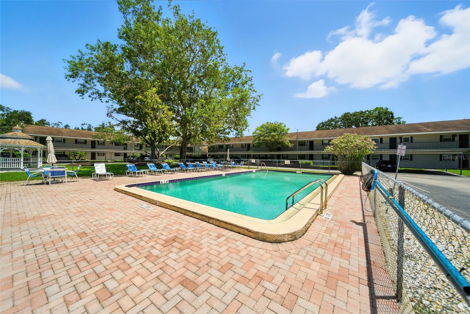 Image 16 of 22 For 9821 113th Street 102