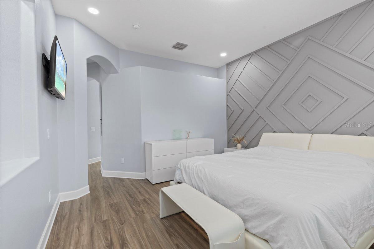 Image 17 of 37 For 14521 Mirasol Manor Court