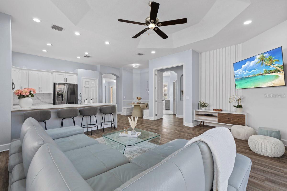 Image 8 of 37 For 14521 Mirasol Manor Court