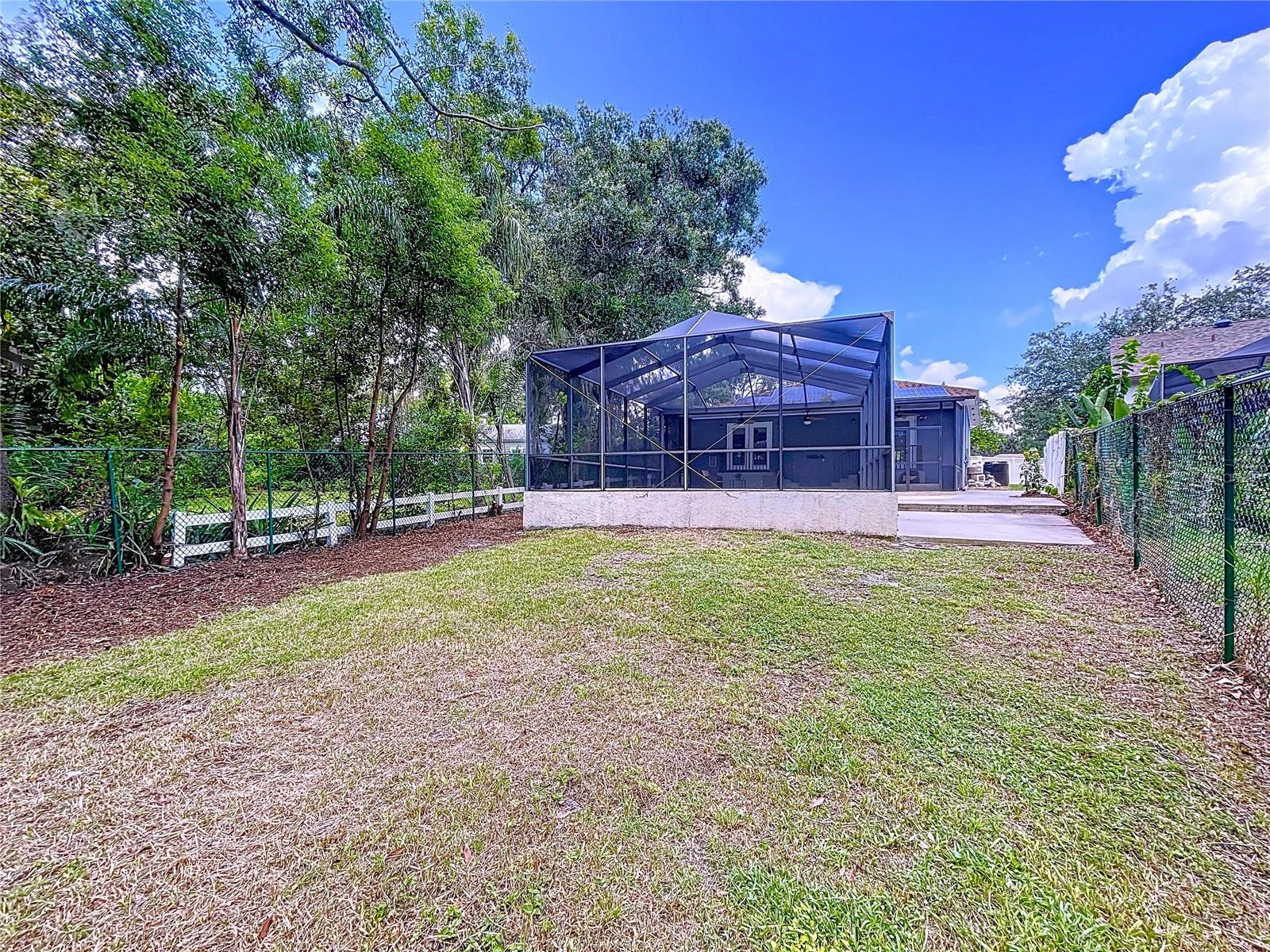Image 77 of 90 For 1302 Pine Lake Drive