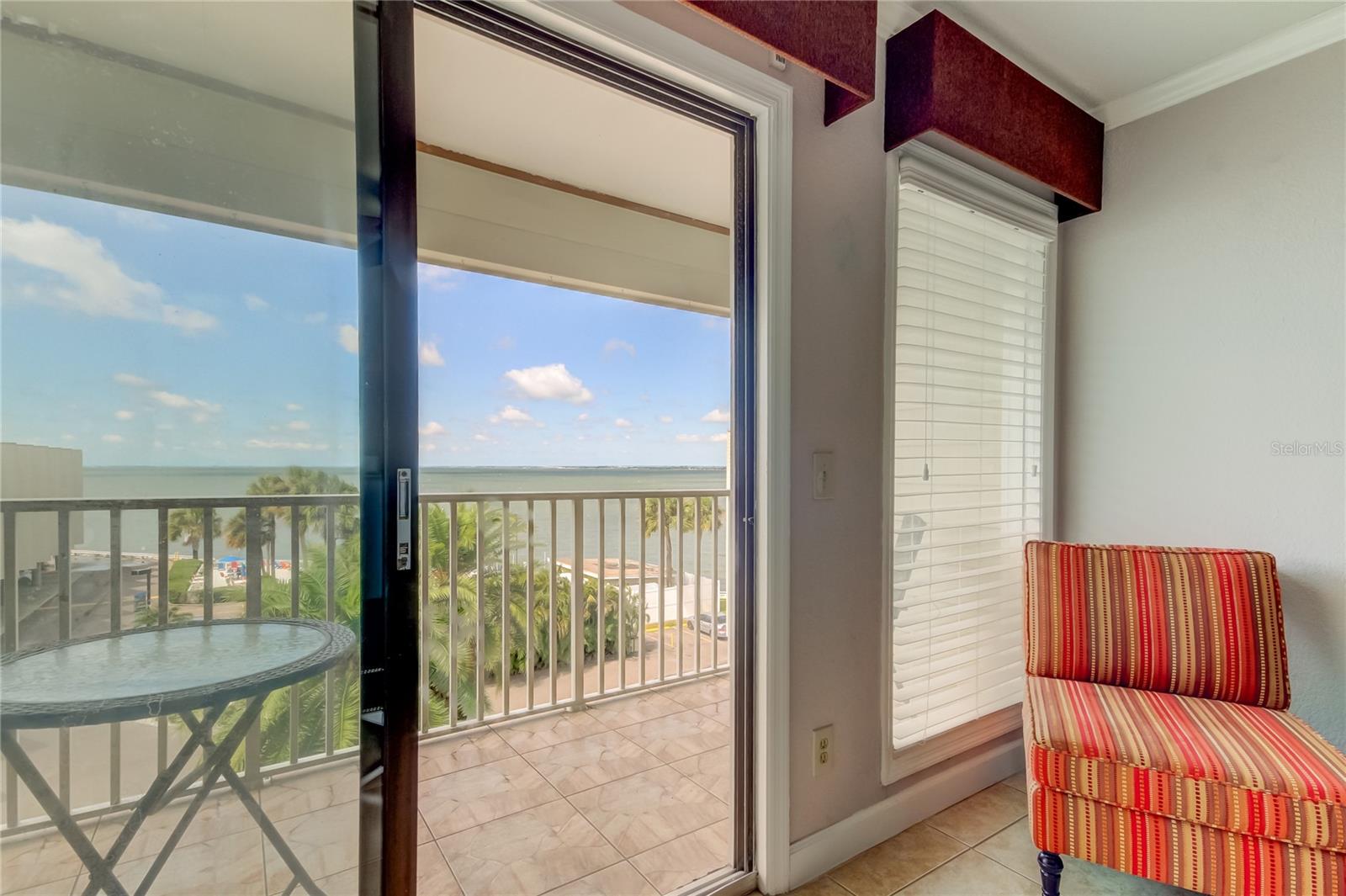 Image 23 of 25 For 2506 Rocky Point Drive 457