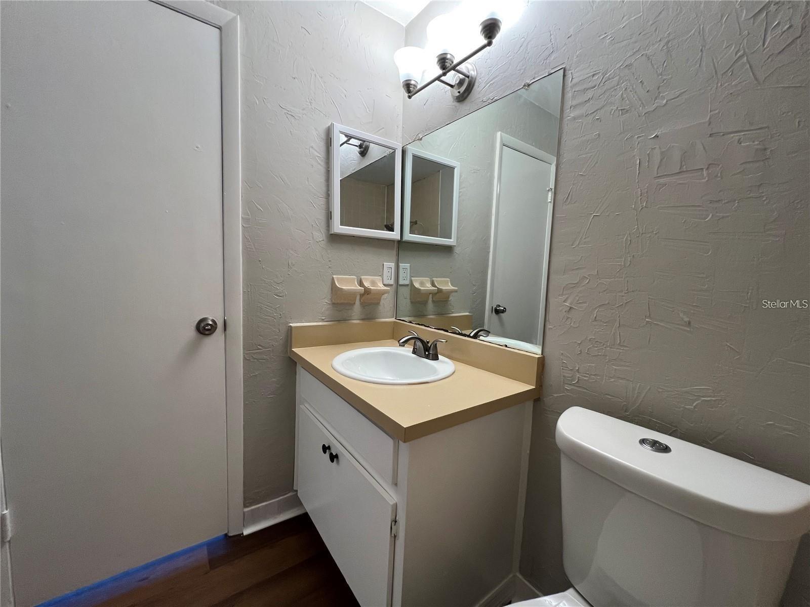 Image 17 of 24 For 9209 Seminole Boulevard 99