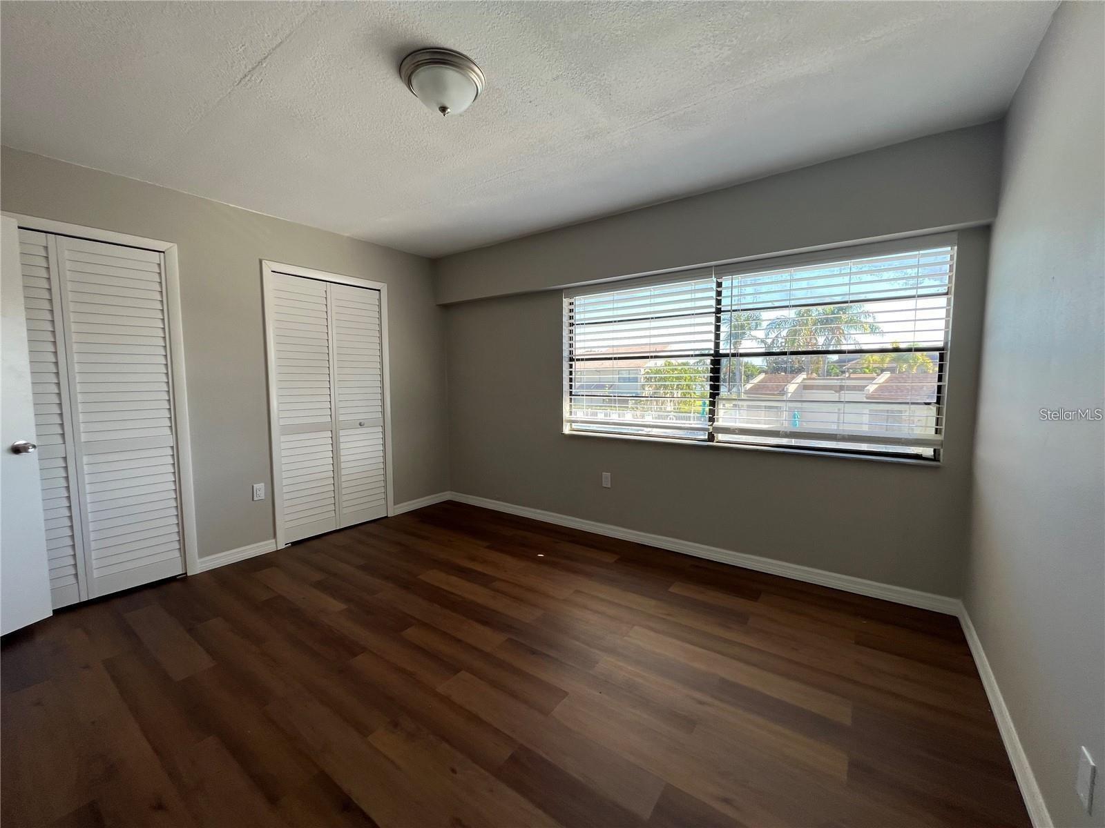 Image 18 of 24 For 9209 Seminole Boulevard 99