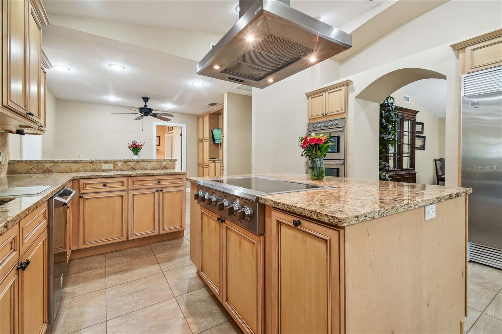 Image 13 of 66 For 704 Centerbrook Drive
