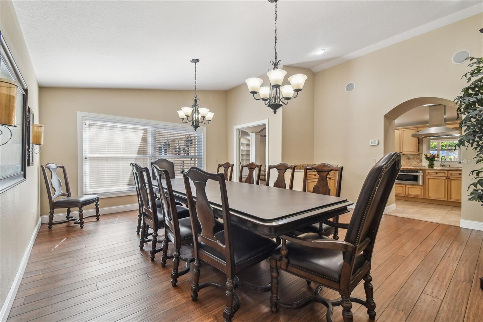 Image 25 of 66 For 704 Centerbrook Drive