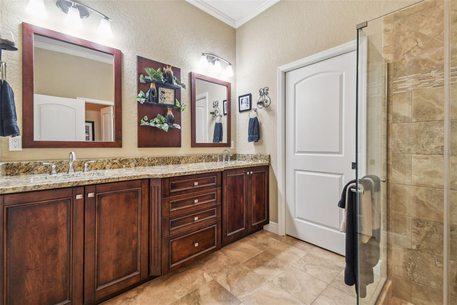Image 28 of 66 For 704 Centerbrook Drive