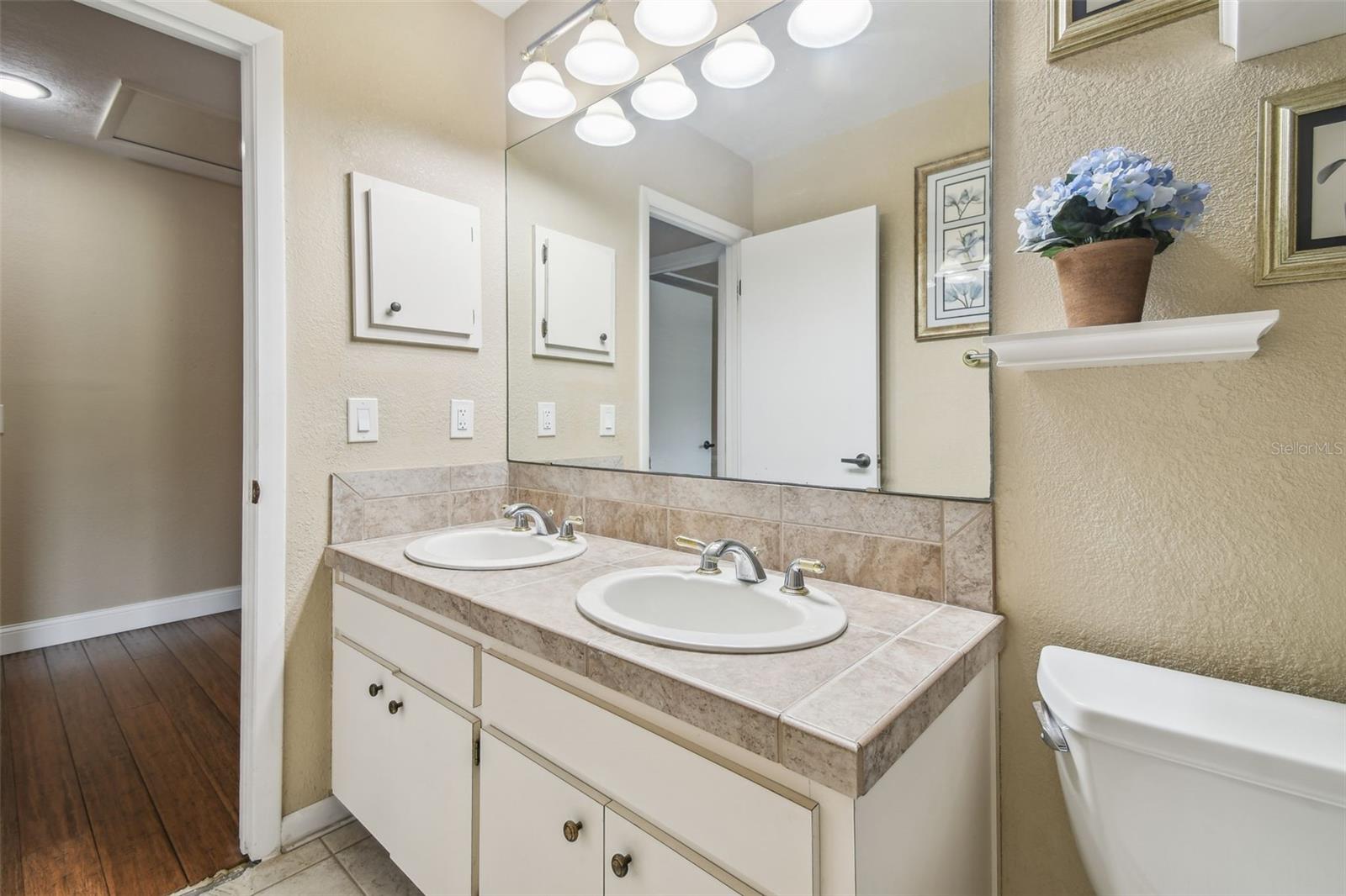 Image 41 of 66 For 704 Centerbrook Drive