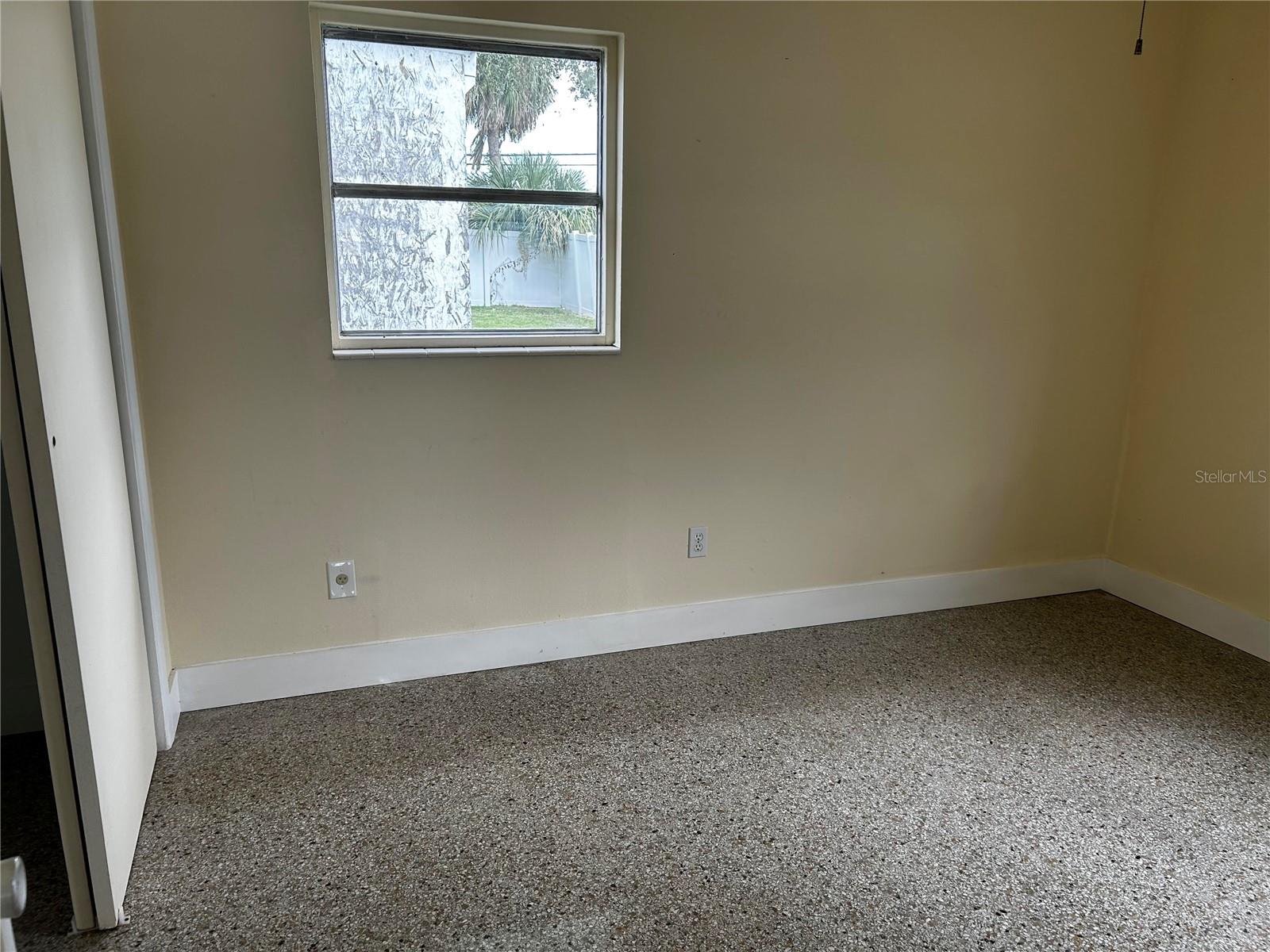 Image 7 of 18 For 5120 Town N Country Boulevard