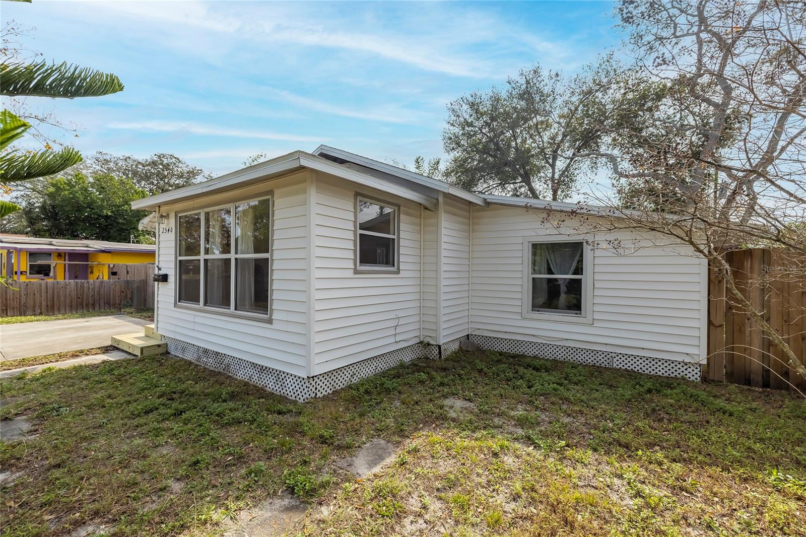 Image 16 of 22 For 2540 18th Ave N