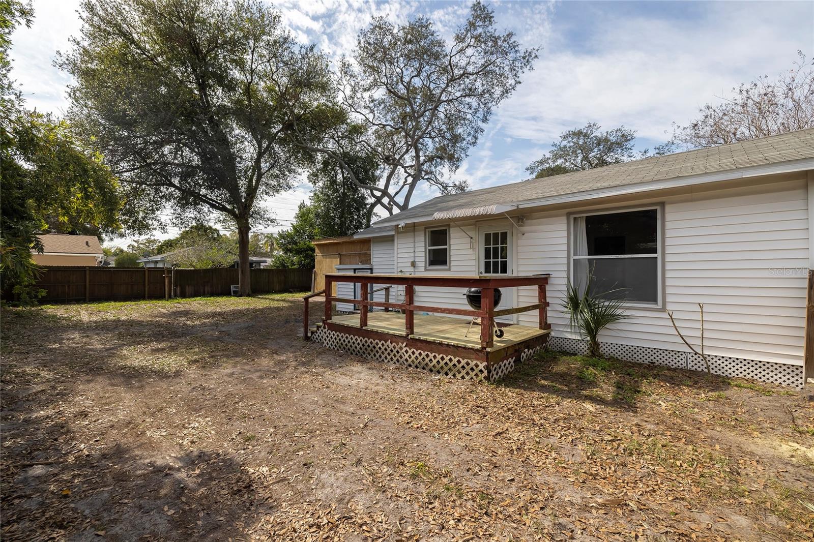 Image 19 of 22 For 2540 18th Ave N