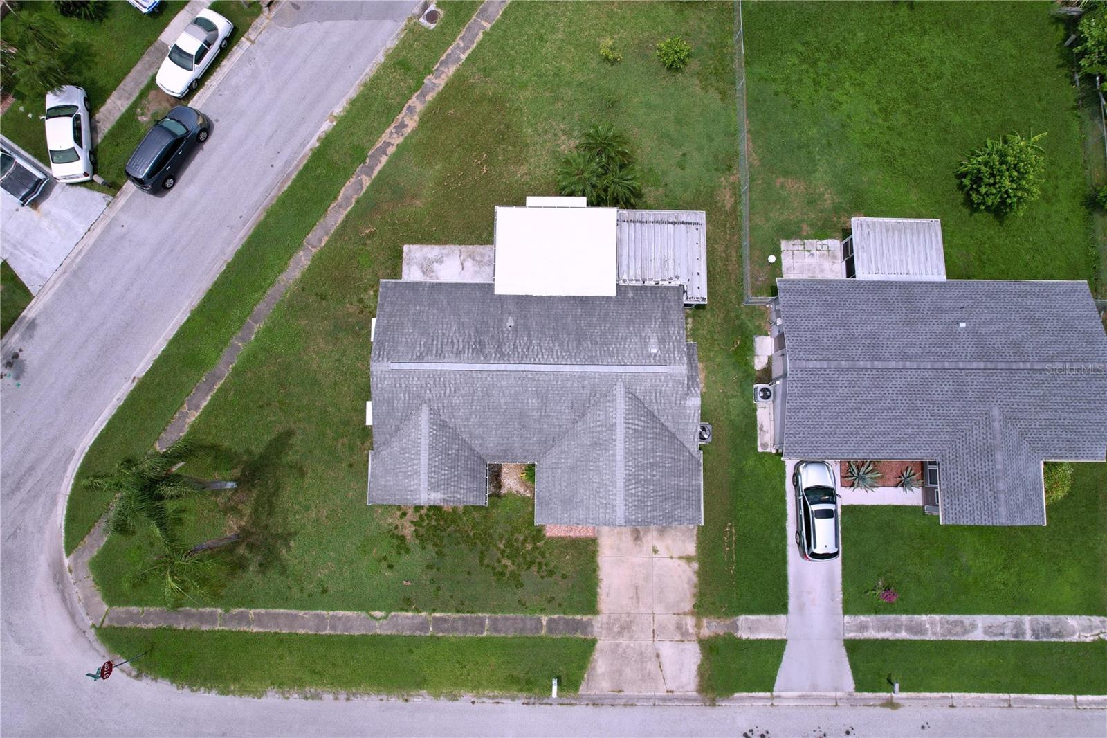 Image 11 of 31 For 2107 Harrison Drive