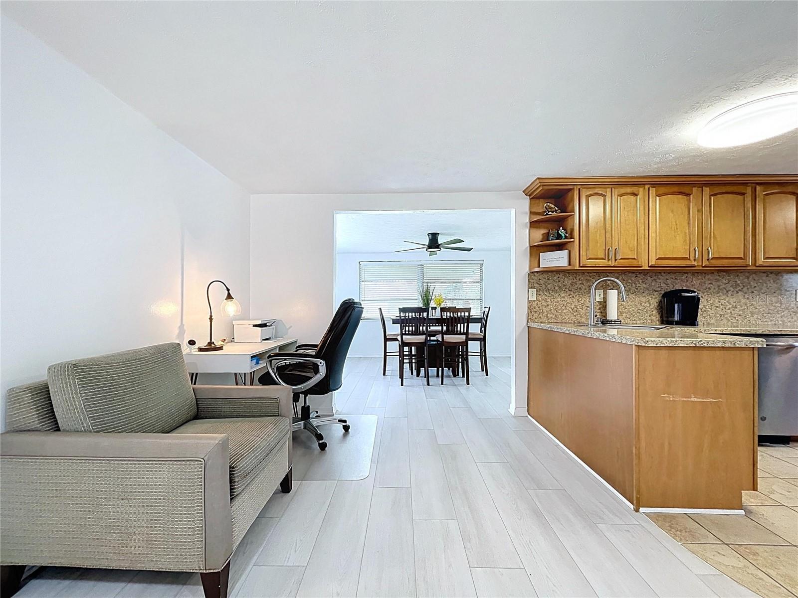 Image 17 of 31 For 2107 Harrison Drive