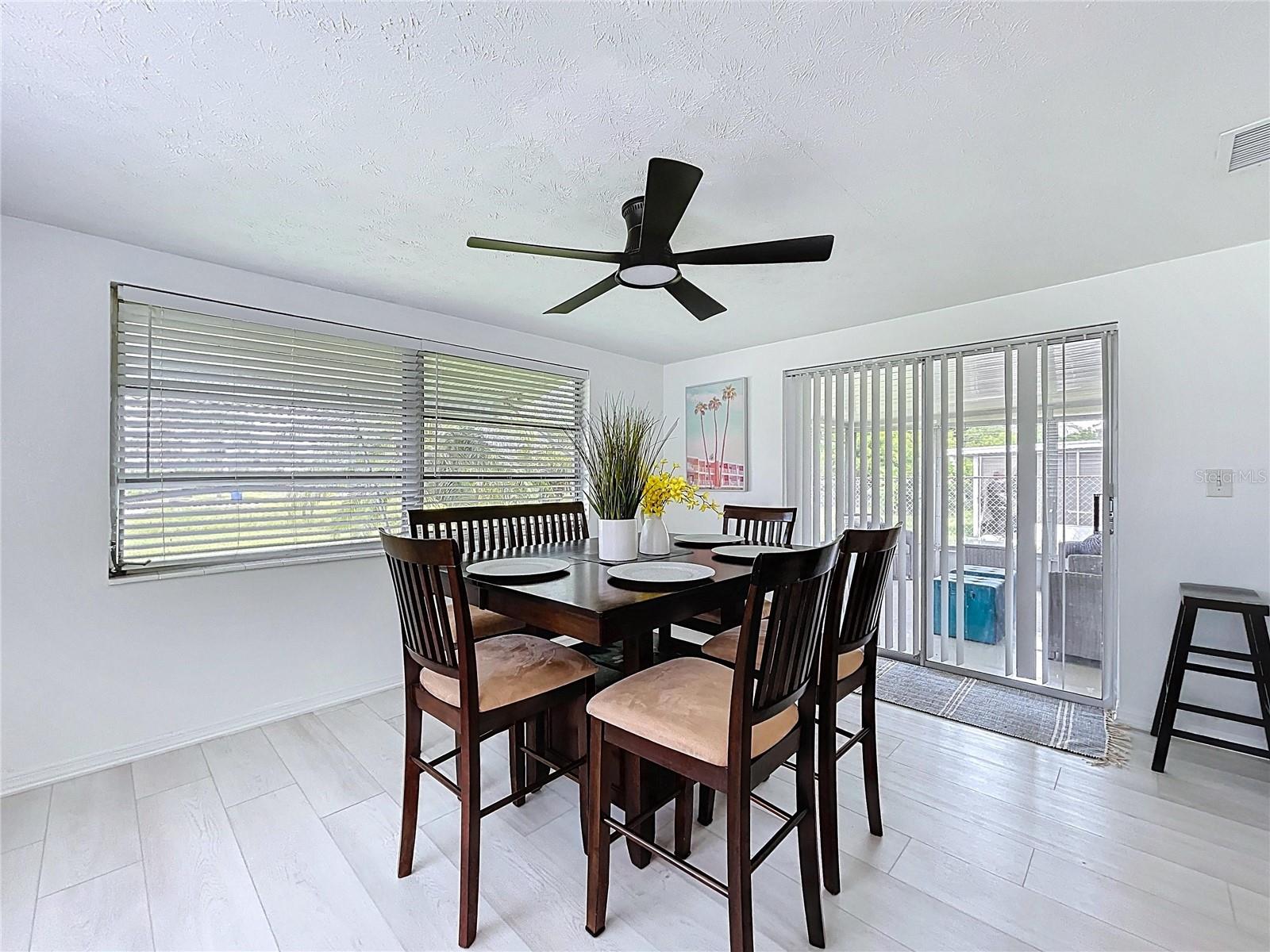 Image 18 of 31 For 2107 Harrison Drive