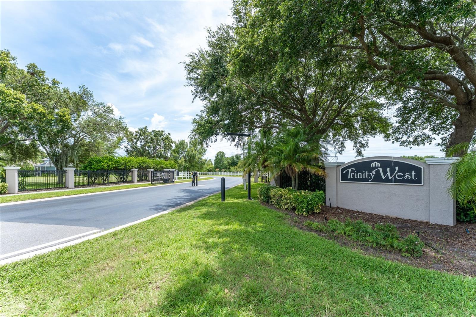 Listing photo id 28 for 8050 Diablo Court