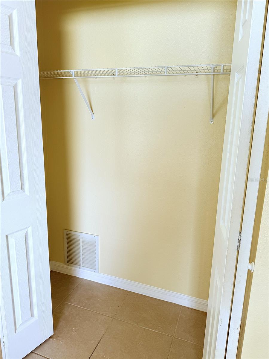 Image 12 of 18 For 976 22nd Avenue S 111