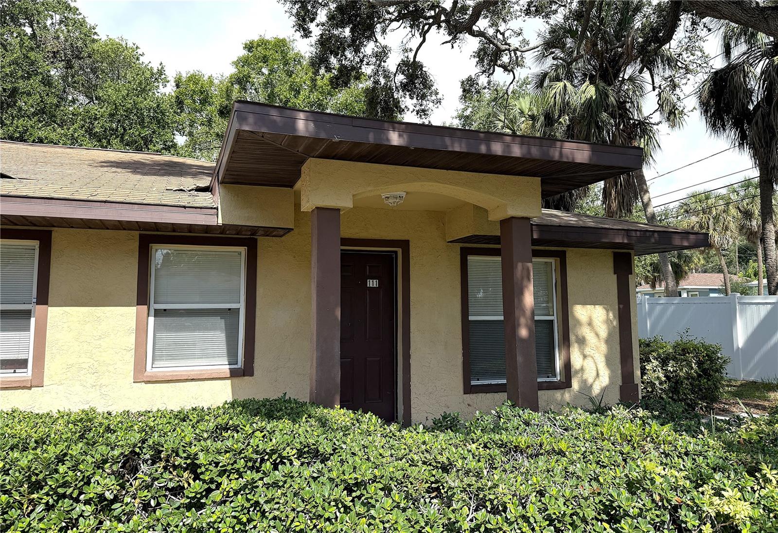 Image 2 of 18 For 976 22nd Avenue S 111