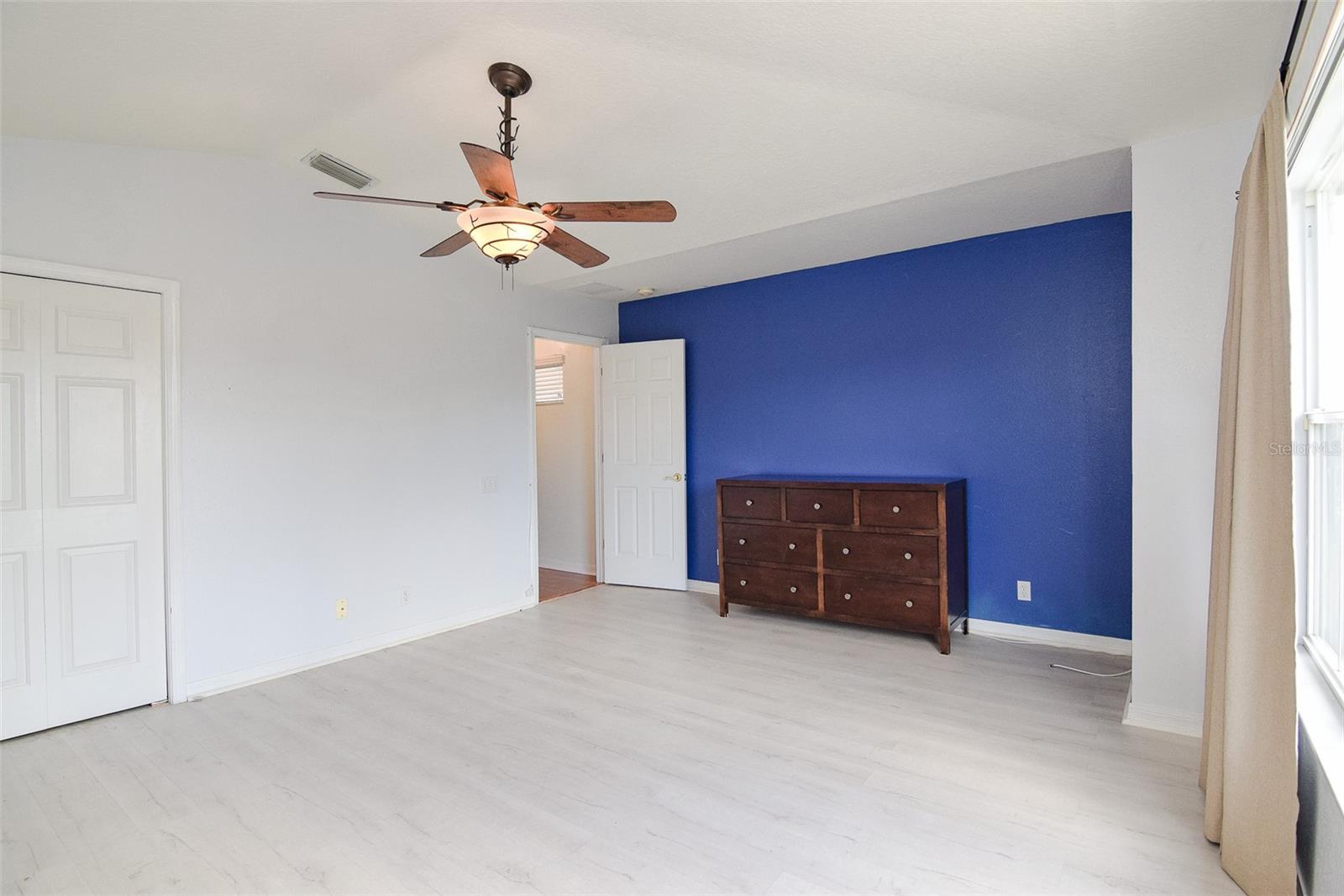 Image 19 of 24 For 6662 82nd Terrace N