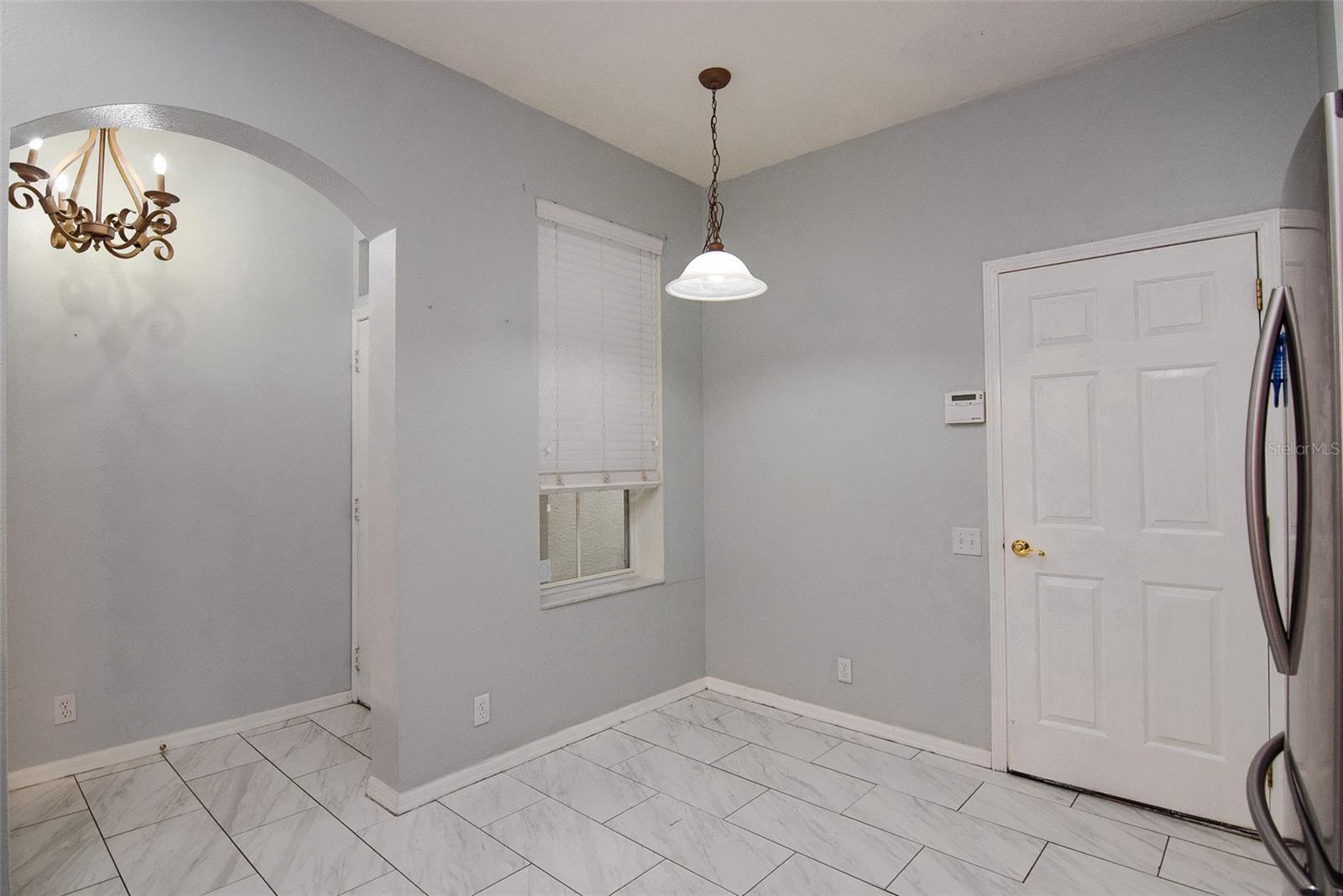 Image 4 of 24 For 6662 82nd Terrace N