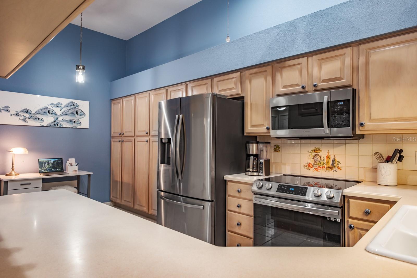 Image 16 of 59 For 2198 Andrews Court
