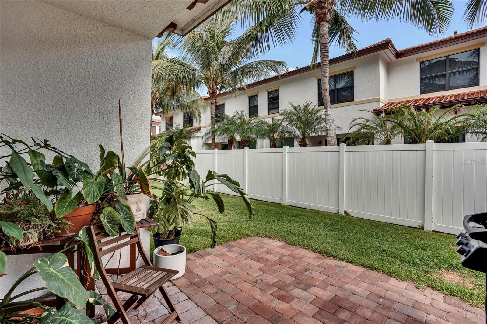 Image 14 of 36 For 9453 Montebello Way 104