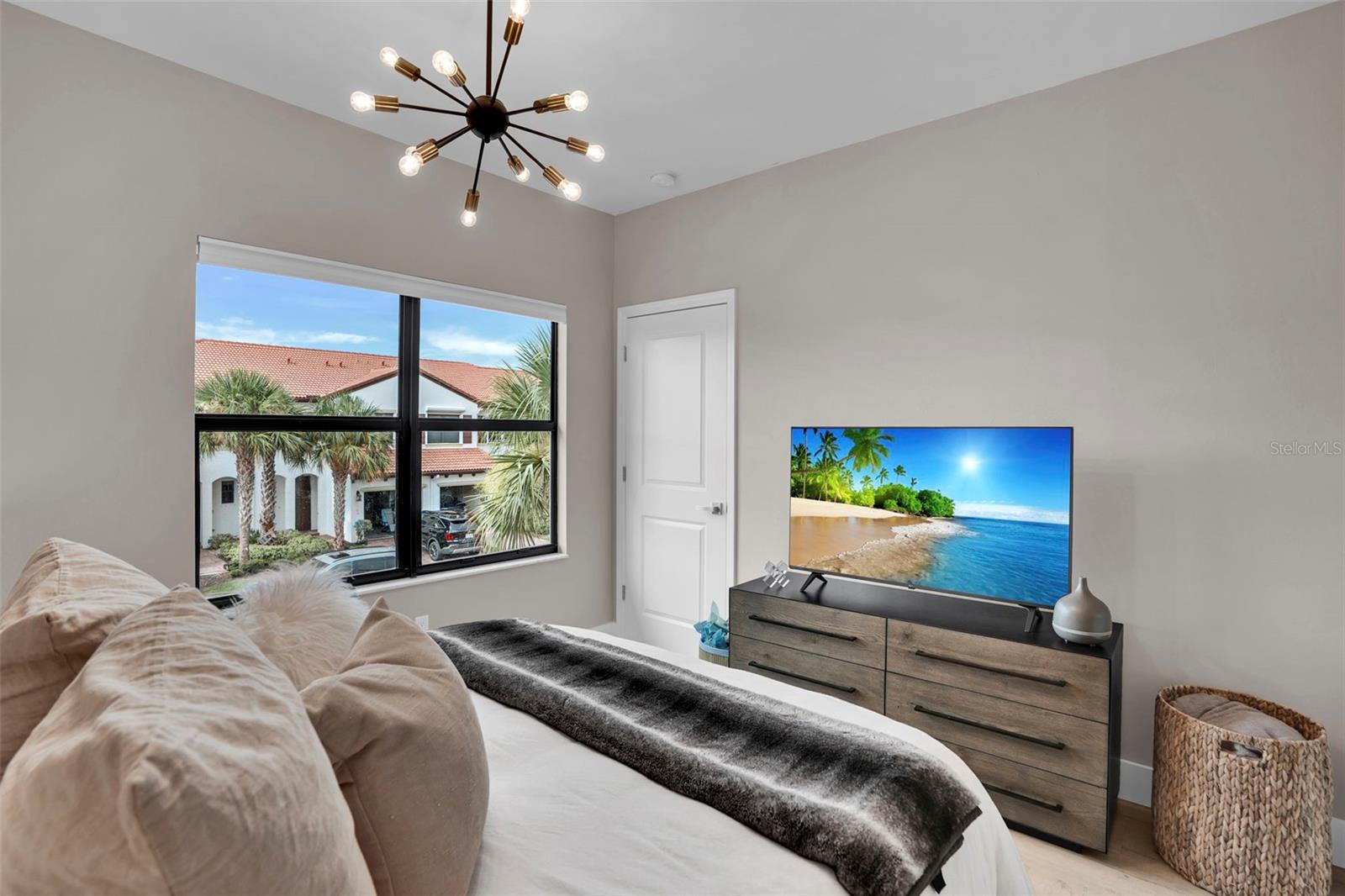 Image 20 of 36 For 9453 Montebello Way 104
