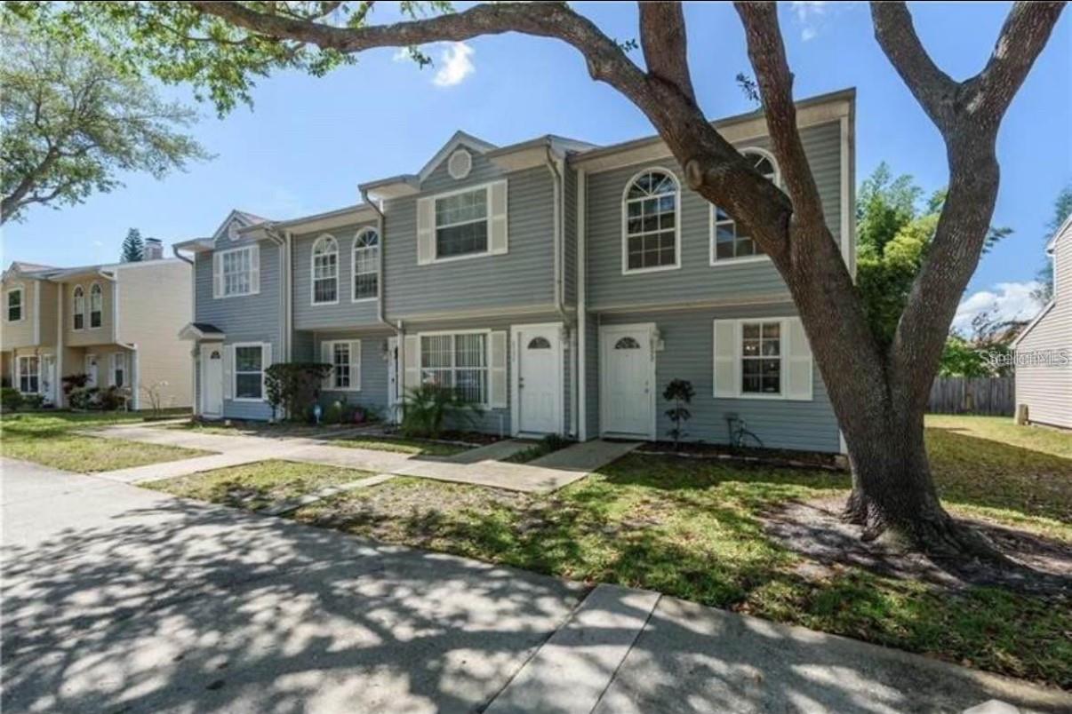 Details for 8532 J R Manor Drive, TAMPA, FL 33634