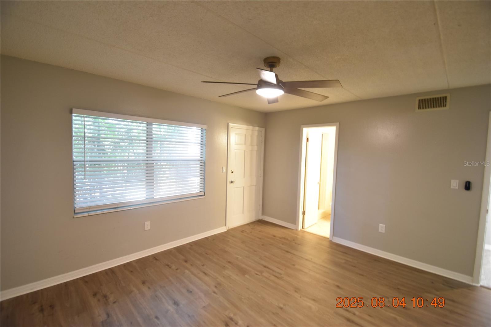 Image 18 of 28 For 306 Danube Avenue 1