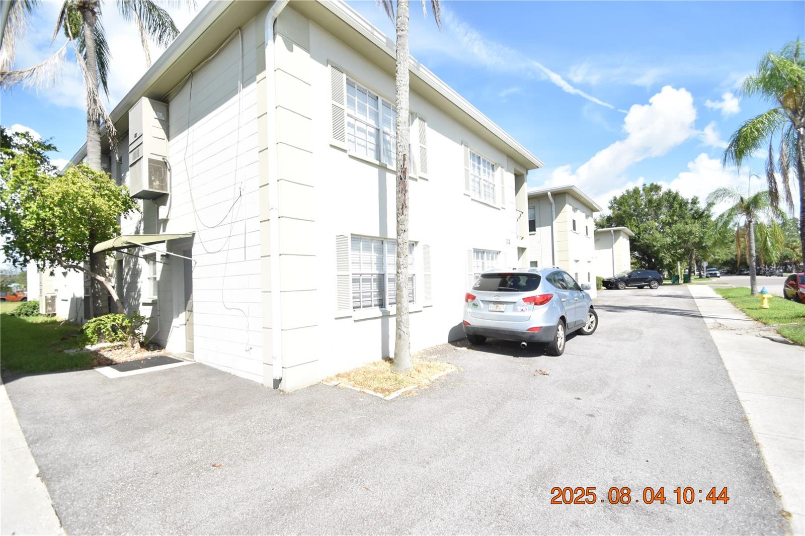 Image 3 of 28 For 306 Danube Avenue 1