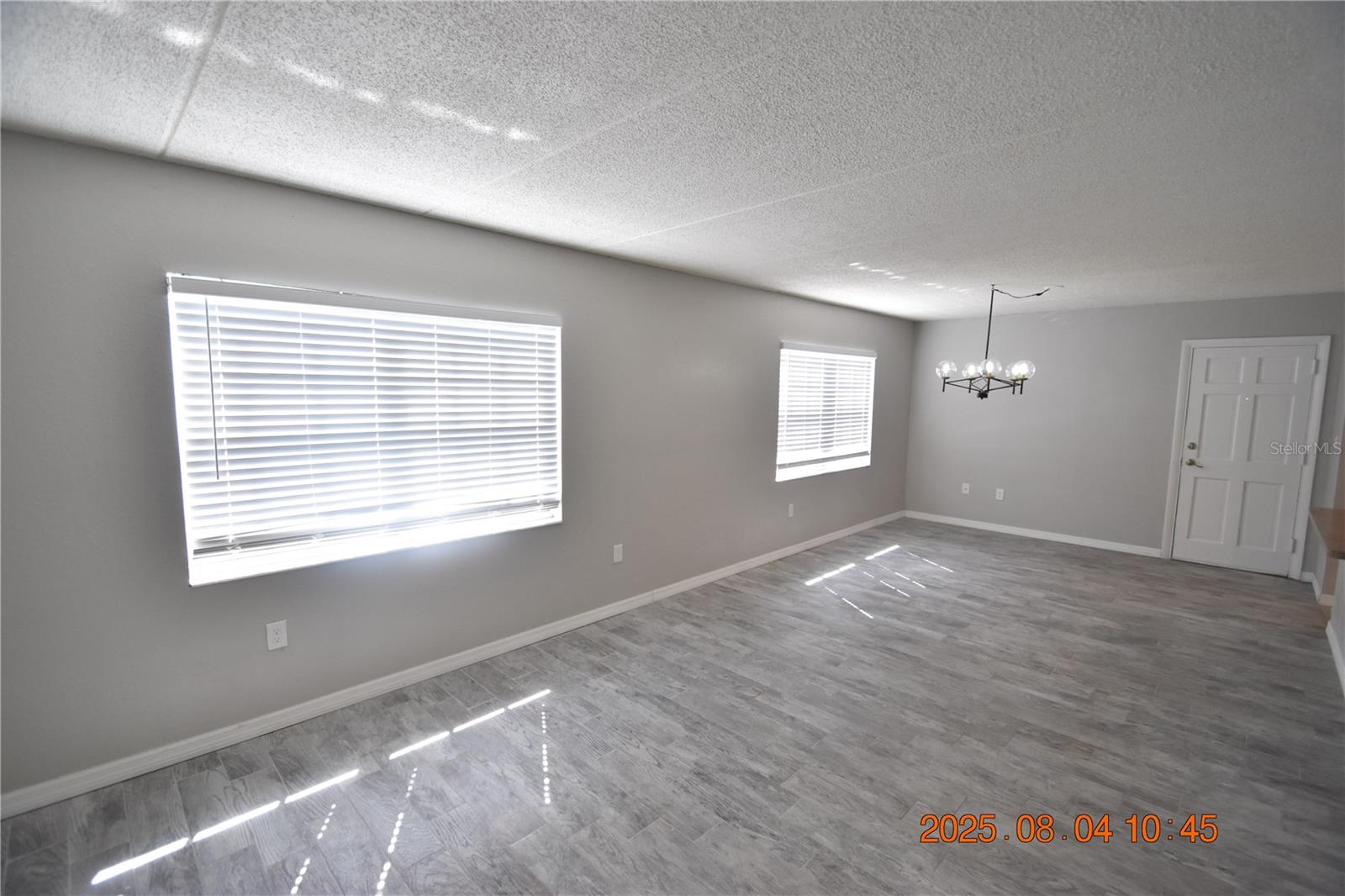 Image 9 of 28 For 306 Danube Avenue 1