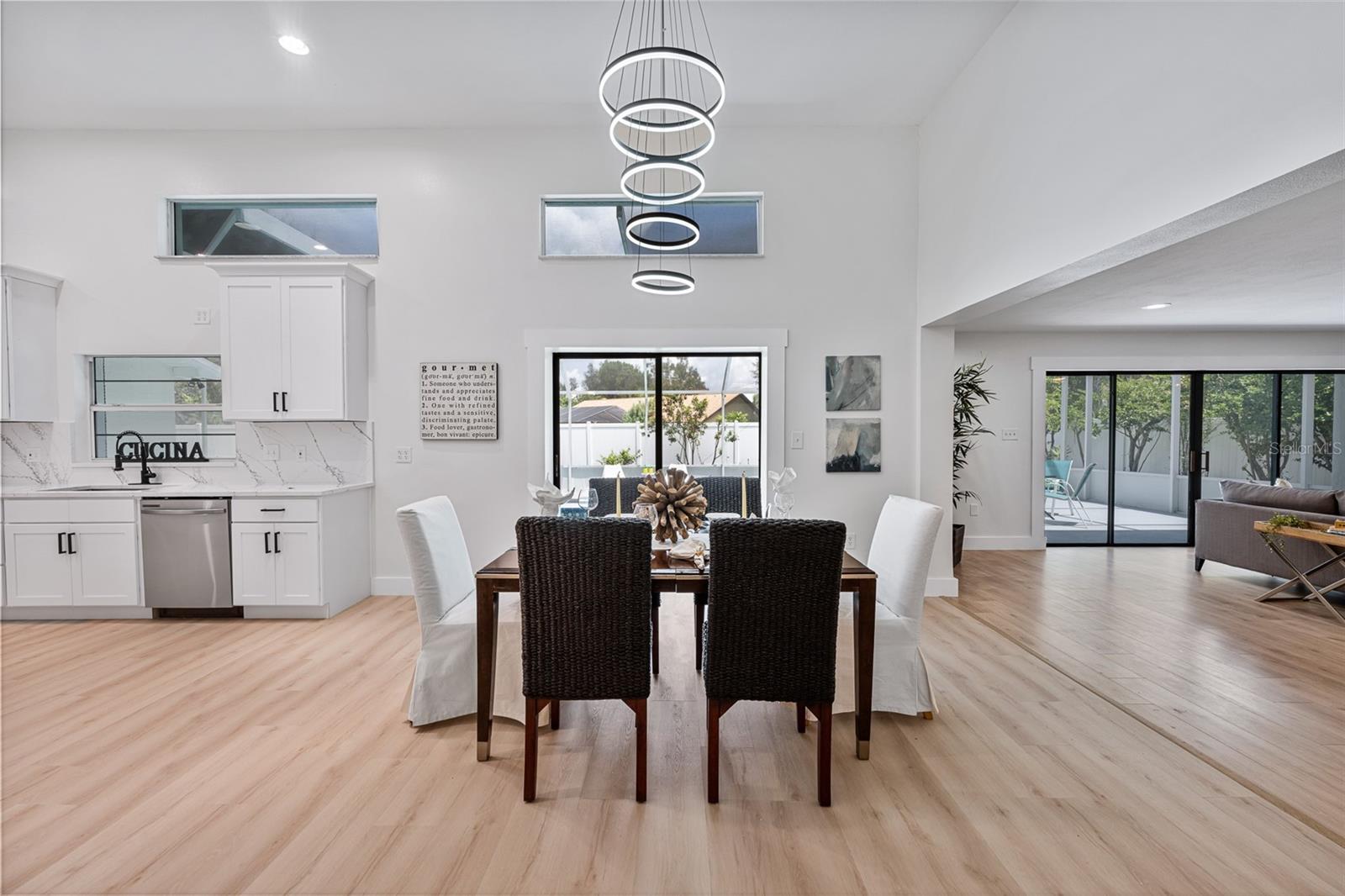 Image 10 of 43 For 14043 Wolcott Drive