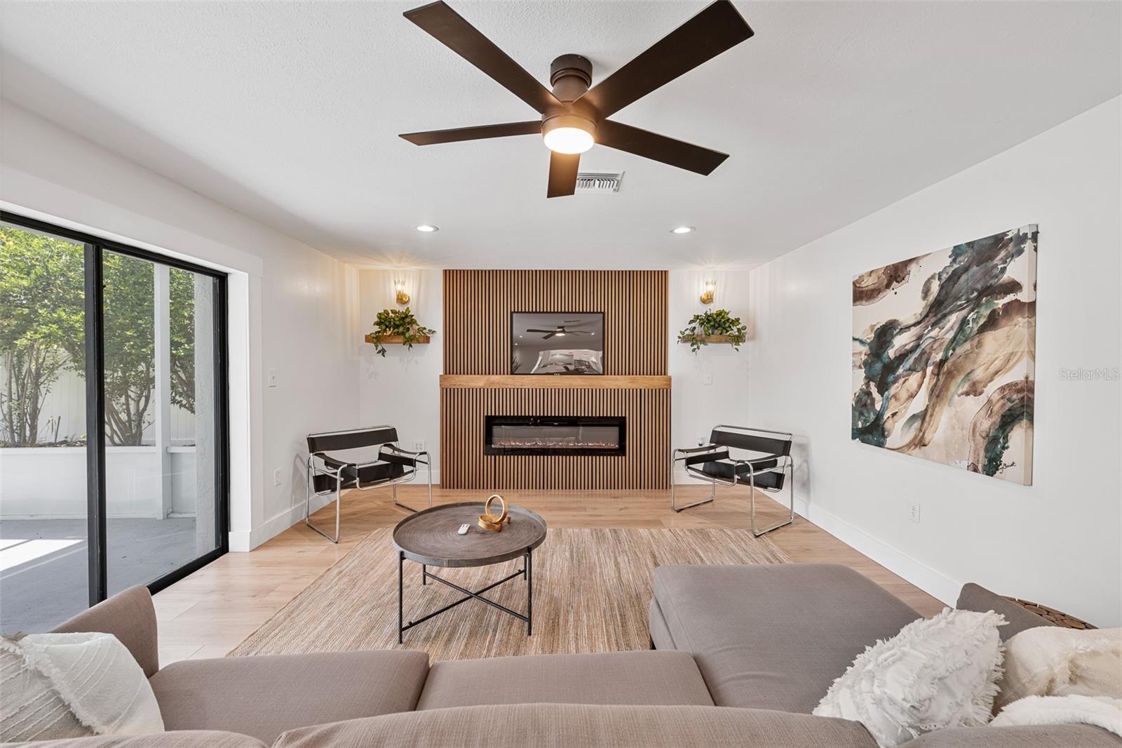 Image 14 of 43 For 14043 Wolcott Drive