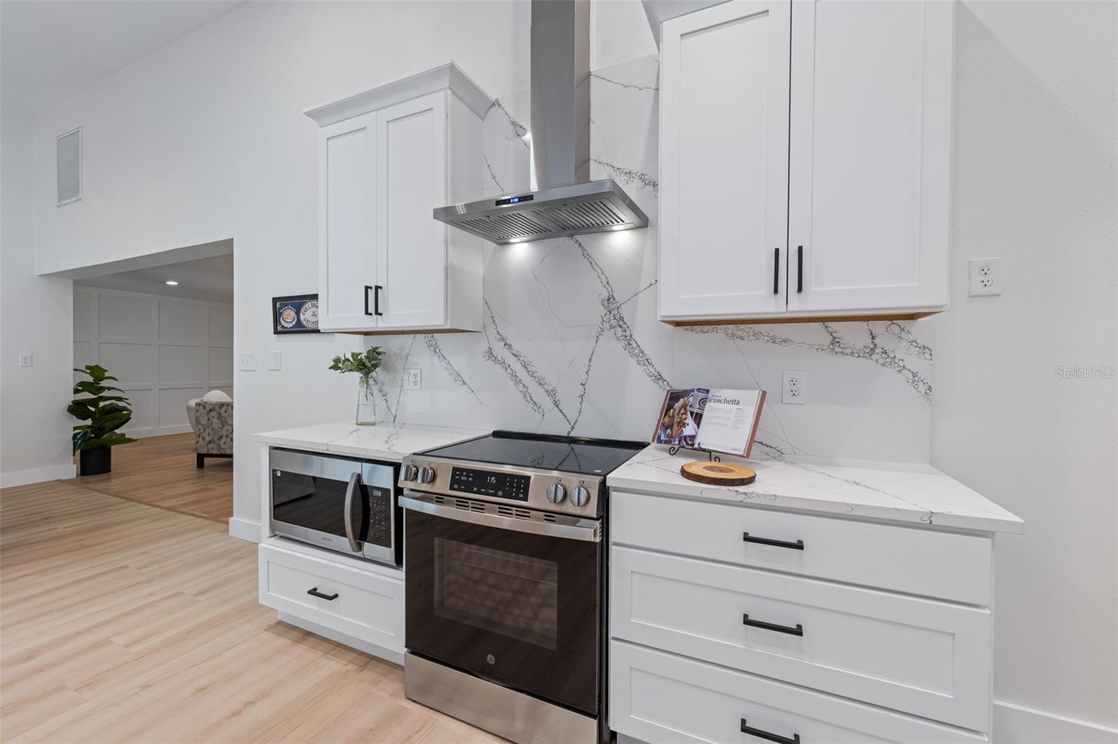 Image 7 of 43 For 14043 Wolcott Drive