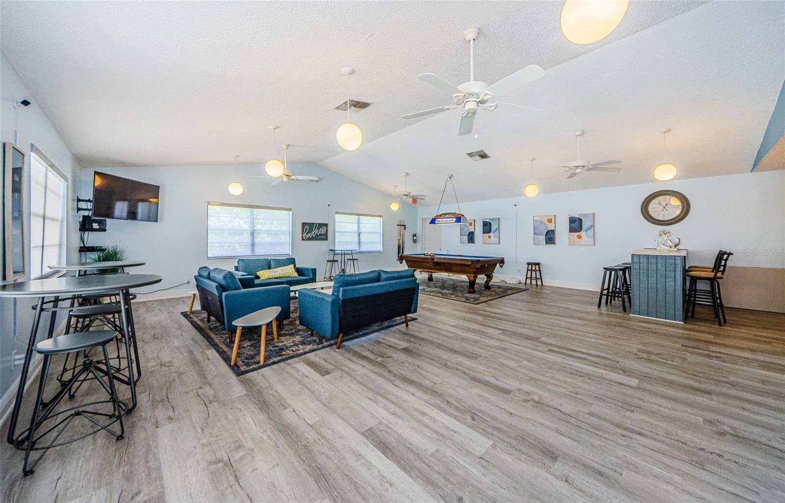 Image 40 of 52 For 2119 Elm Street 103