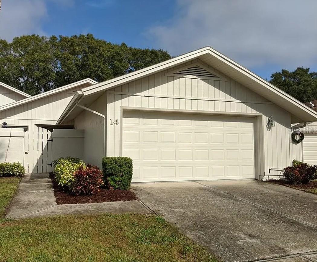 Details for 450 Lakeview Drive 14, PALM HARBOR, FL 34683