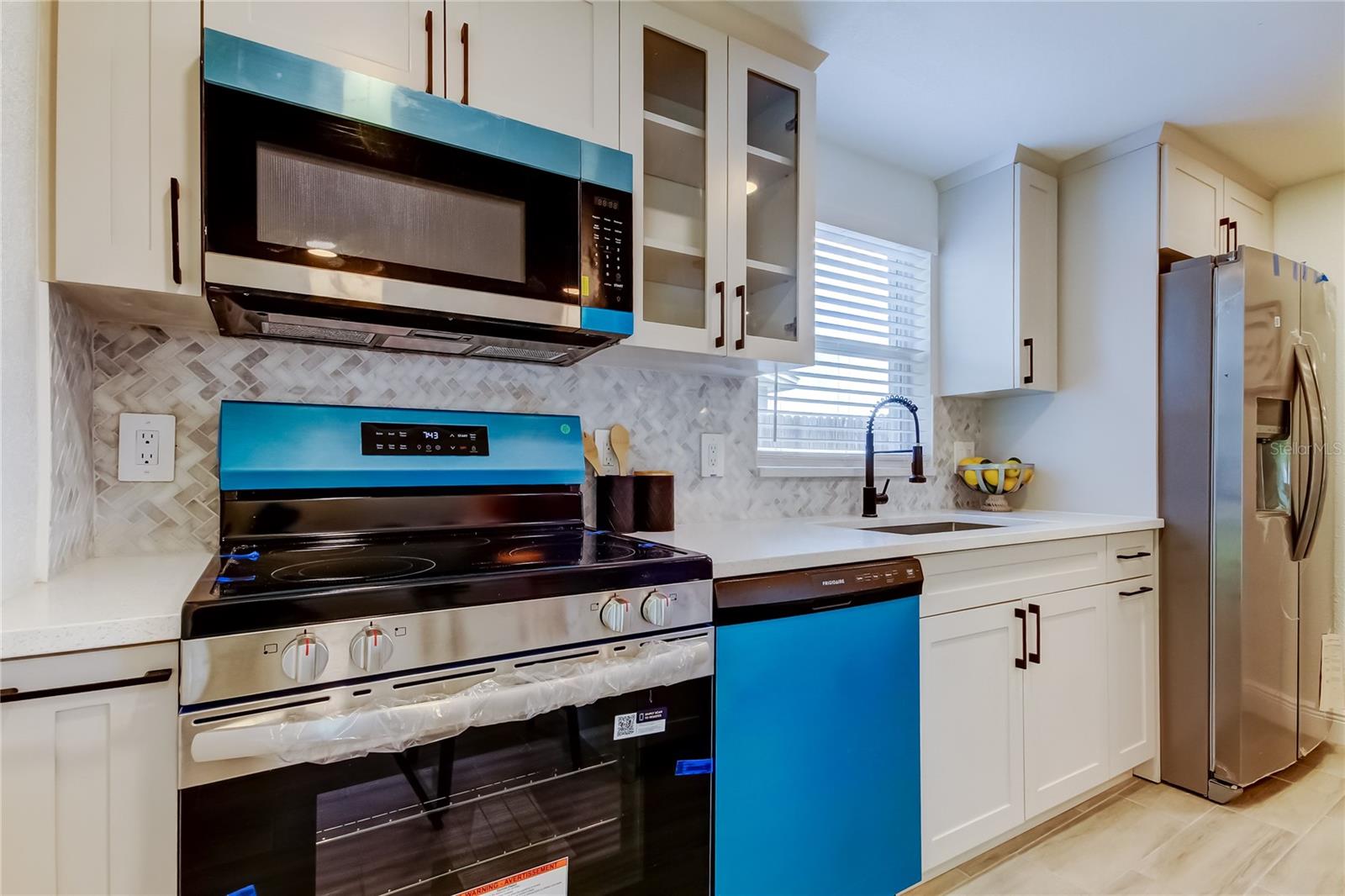 Image 15 of 43 For 12828 103rd Way