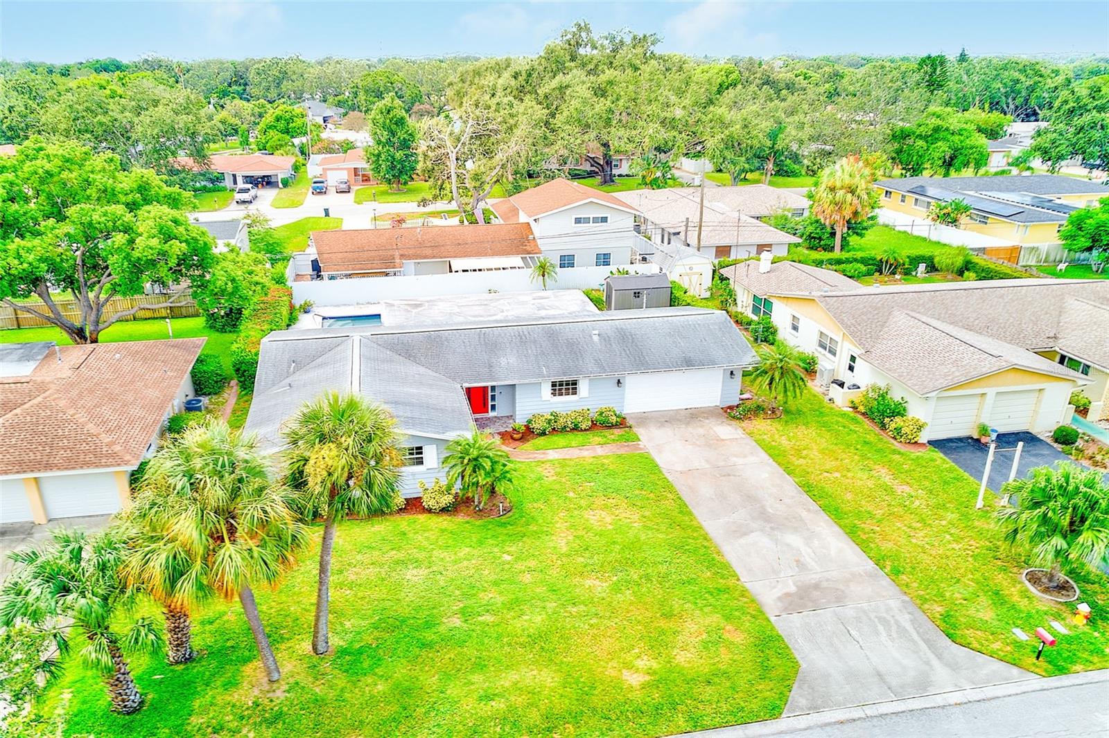 Image 41 of 56 For 1847 Oak Lake Drive