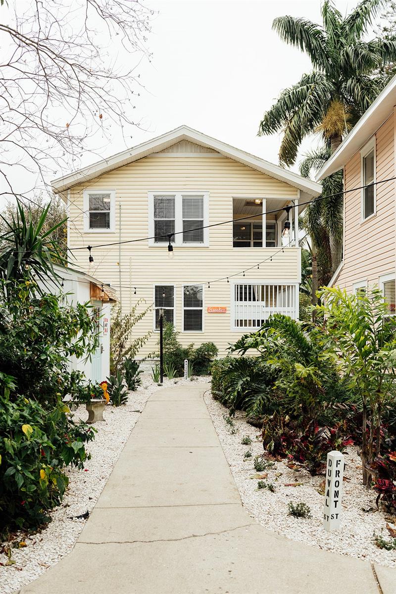 Image 2 of 40 For 809 10th Avenue N 2