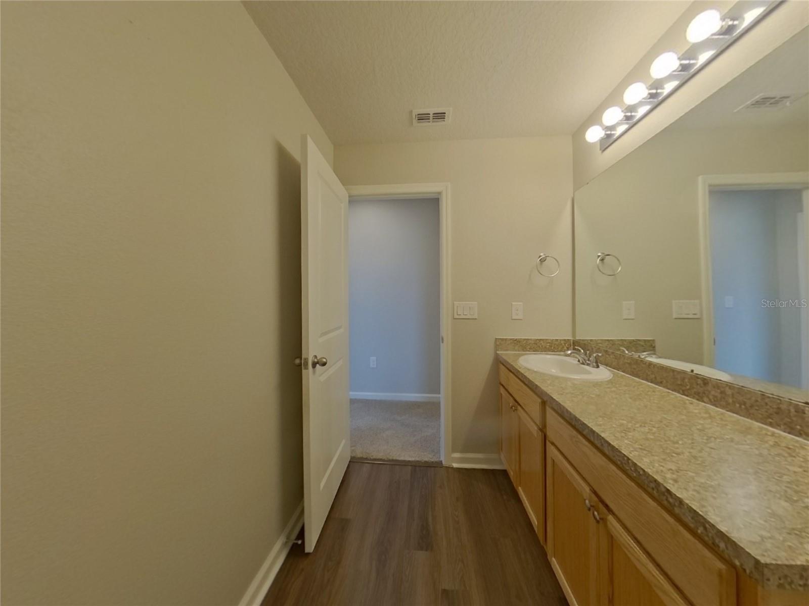 Image 13 of 16 For 31767 Broadwater Avenue