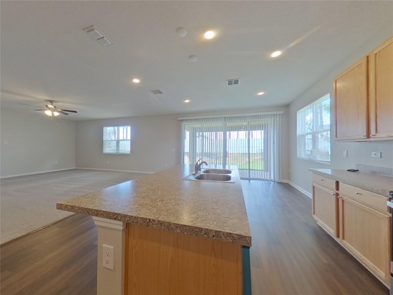 Image 4 of 16 For 31767 Broadwater Avenue