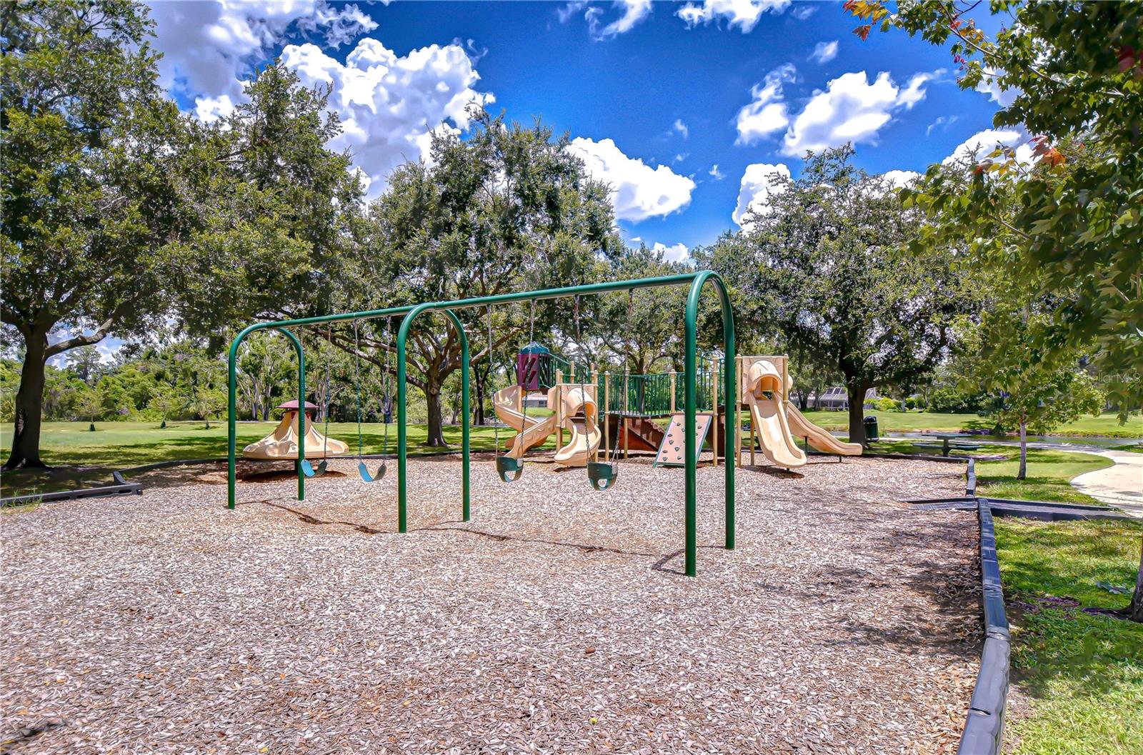 Image 56 of 69 For 13522 Avista Drive