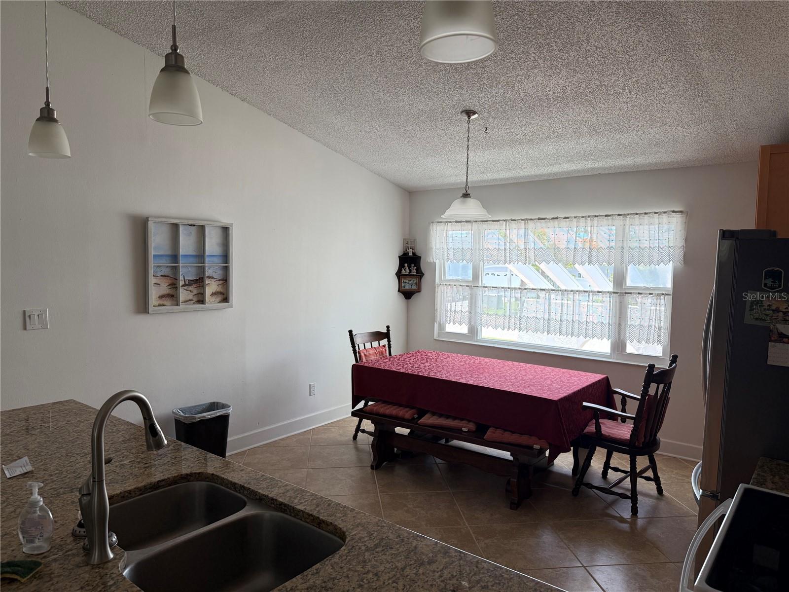 Image 7 of 28 For 853 2nd Avenue S
