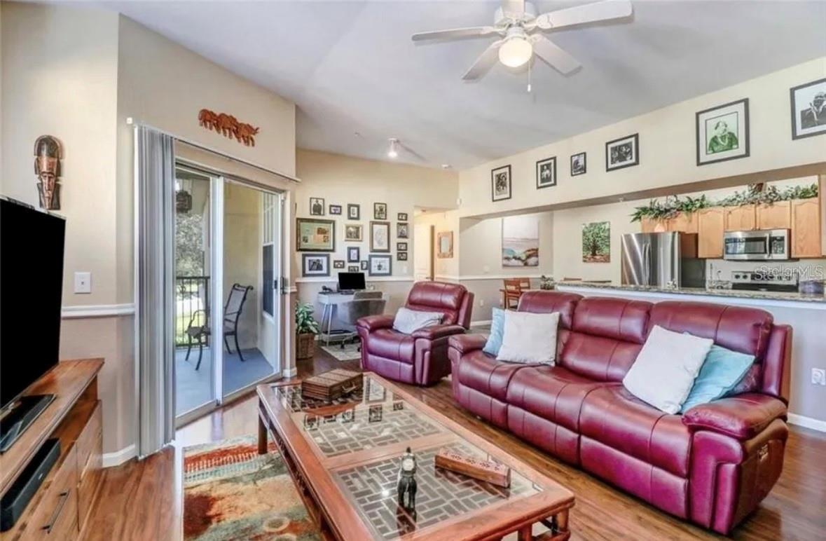 Image 7 of 27 For 5125 Palm Springs Boulevard 12205
